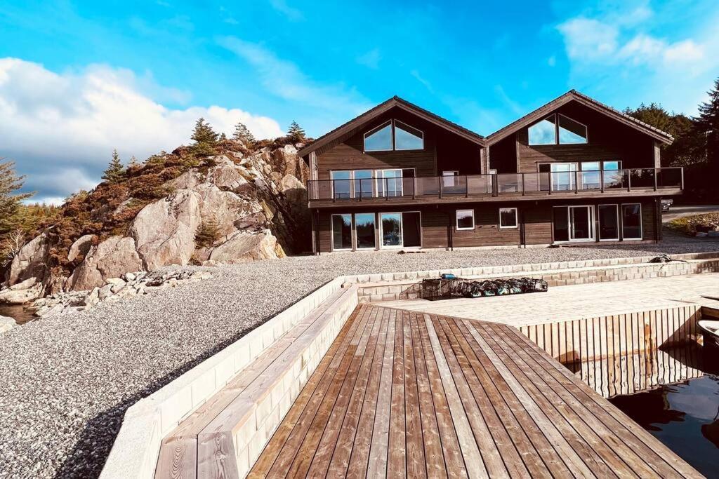 Eksklusiv Rorbu - Havblikk 1 - Batutleie Villa Bekkjarvik Exterior photo